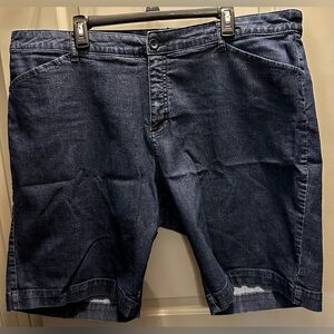 St. John’s Bay Size 24W Bermuda Denim Shorts EUC
